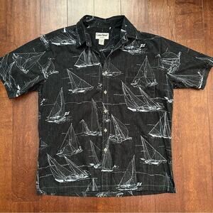 Cooke Street Honolulu Men’s Reverse Shirt, Black w/ Blue Sailboats, Size Large